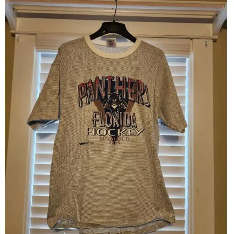 Vintage 1993 NHL Florida Panthers tshirt