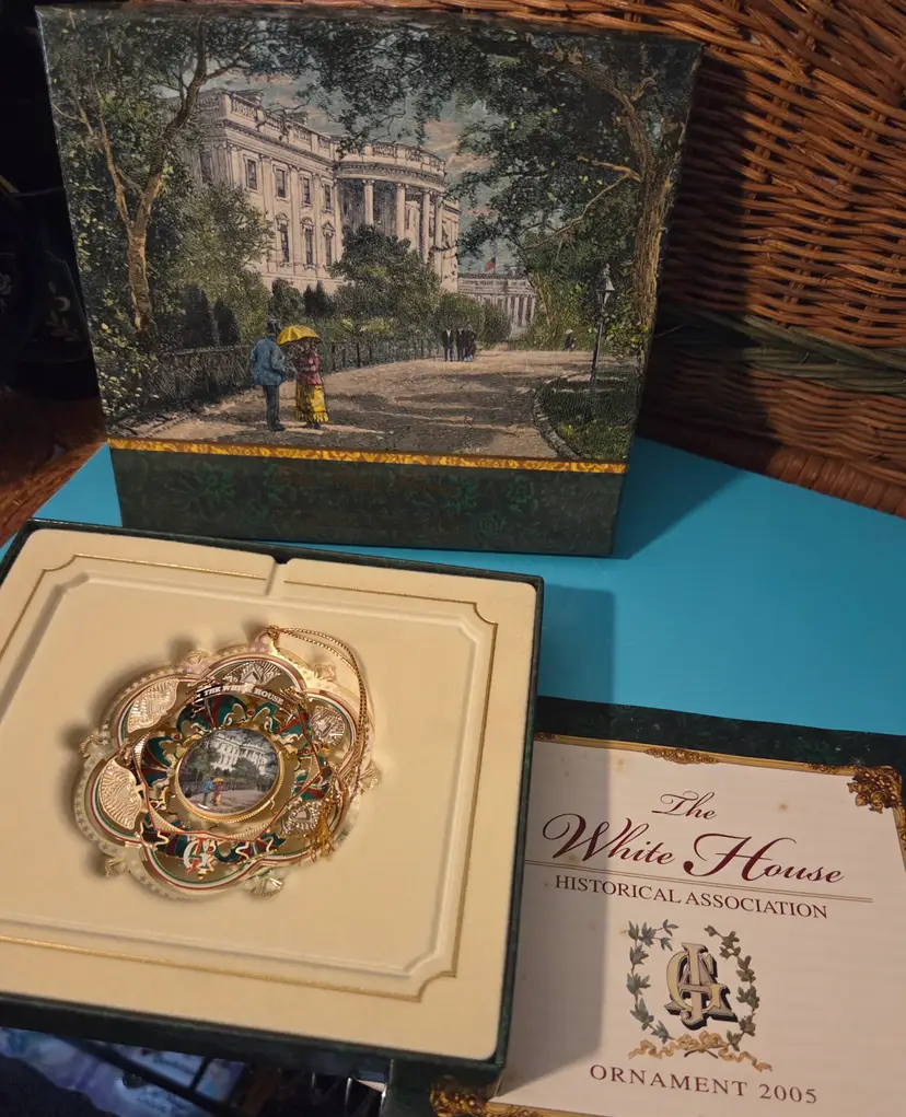 2005 White House Historical Association Ornament