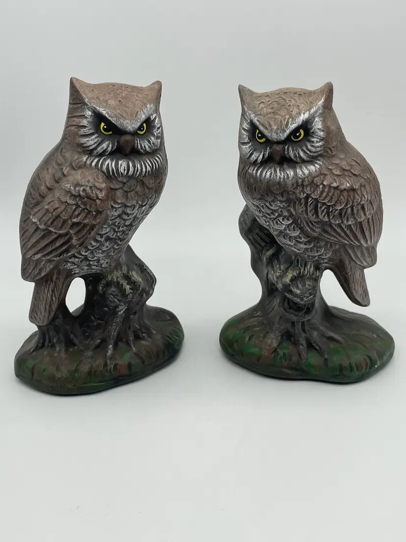 Set Of Two Vintage Hobbyist Piece Owls