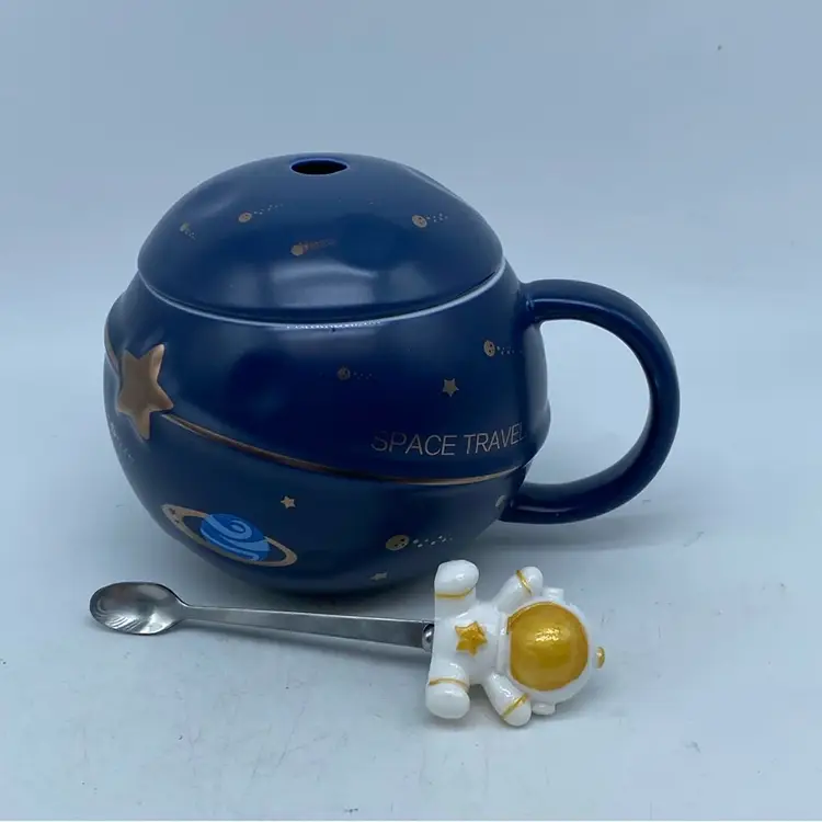 Yalucky Kawaii Astronaut Cup Space Embossed Planet Mug Inc. Spoon, Lid And Cup 5” x 5.5”