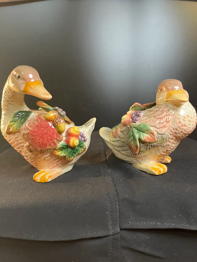 Fitz & Floyd Autumn Splendor Duck Salt & Pepper Shakers