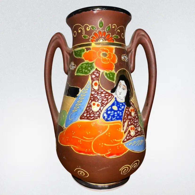 Vintage Japanese Satsuma Moriage Double Handled Geisha Girl 6.25” Vase