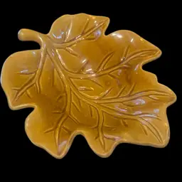 Vintage Florida marketplace, fall gold leaf decor