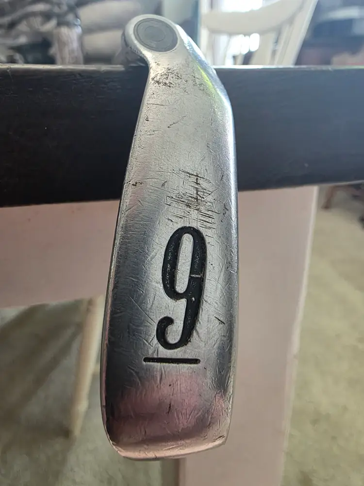 Callaway s2h2 9 iron Graphite