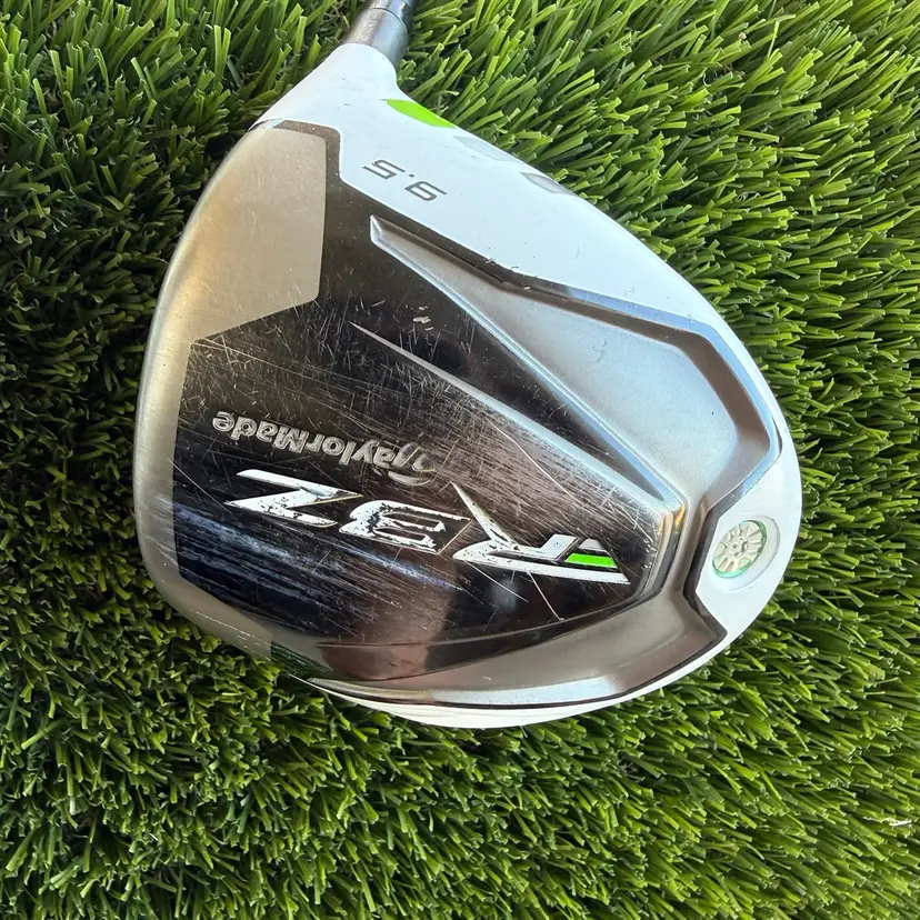 TaylorMade RBZ 9.5 Degree RH Driver With Stiff Flex Shaft