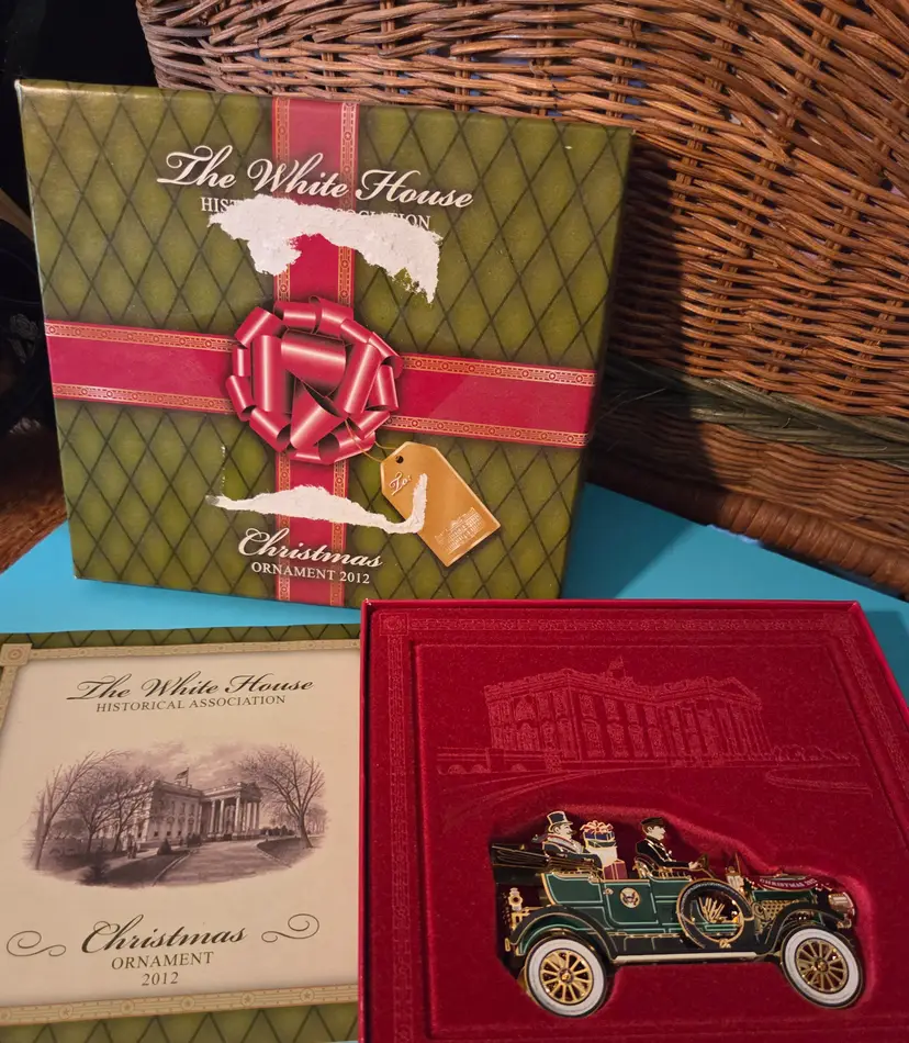 2012 White House Historical Association Ornament