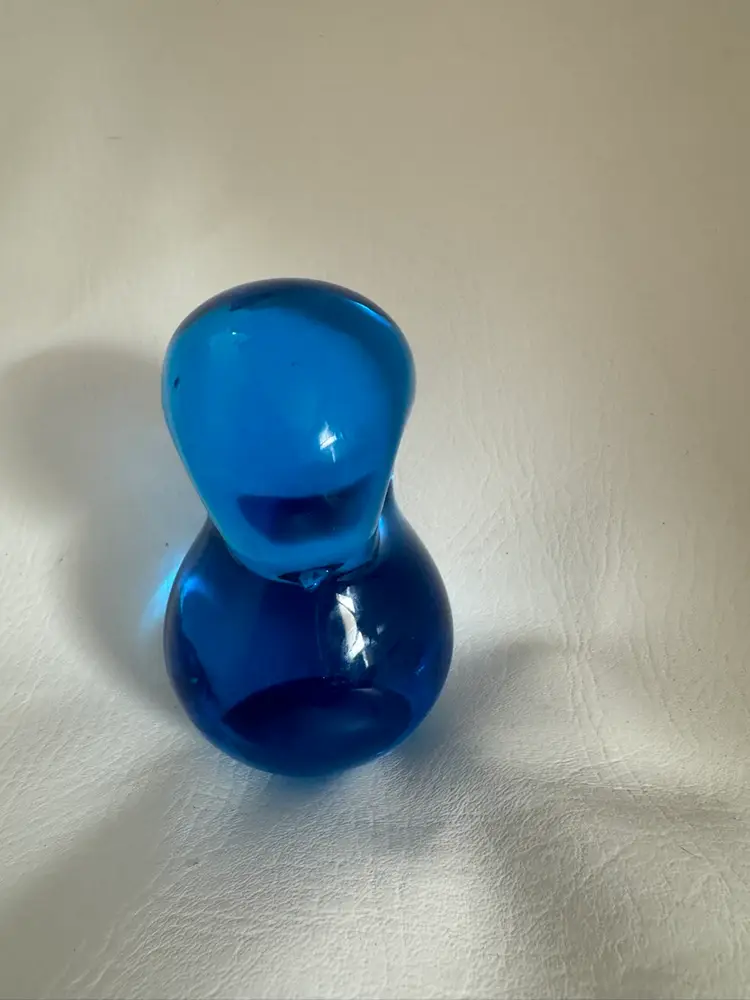Vintage FM Konstglas Blue Bird Art Glass Paperweight RONNEBY SWEDEN