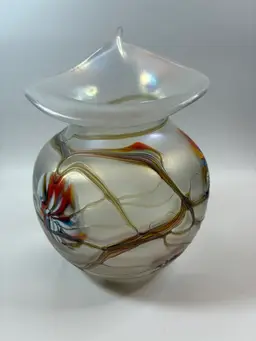 Poschinger Art Glass Iridescent Threaded Jack In The Pulpit Vase 7 3/4"