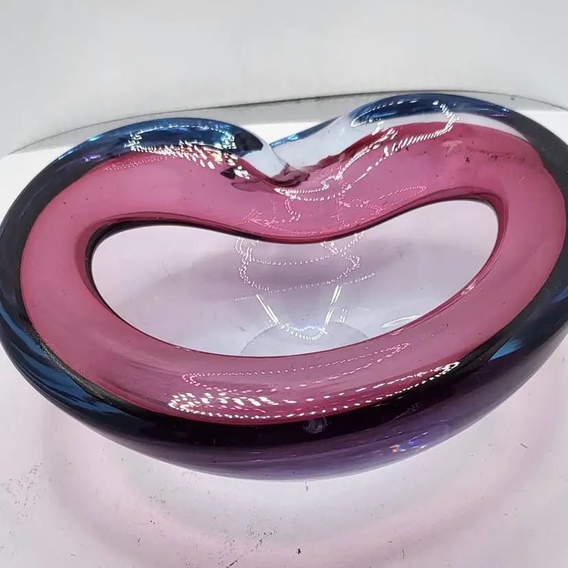 Vintage Murano Seguso Cranberry and Blue Sommerso Art Glass Bowl/Ashtray Rim is UV Reactive