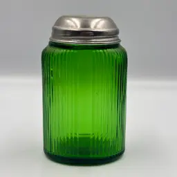 Vintage Owens Illinois Ribbed Green Oval Hoosier Glass Shaker 4.25”