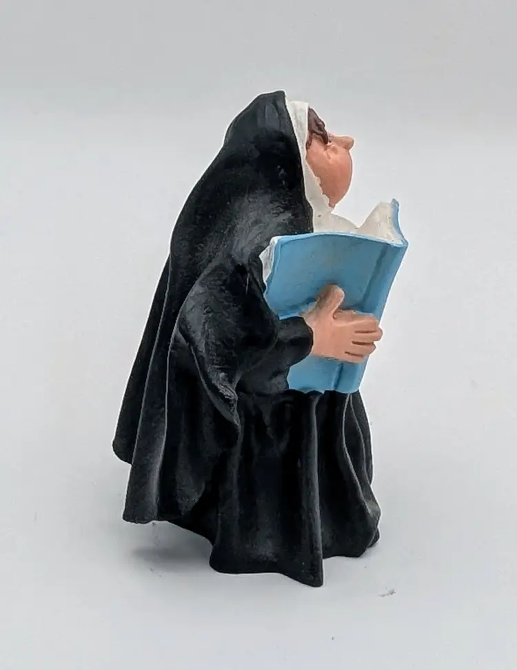 "One Day at a Time" Sister Folks by Maureen Carlson.