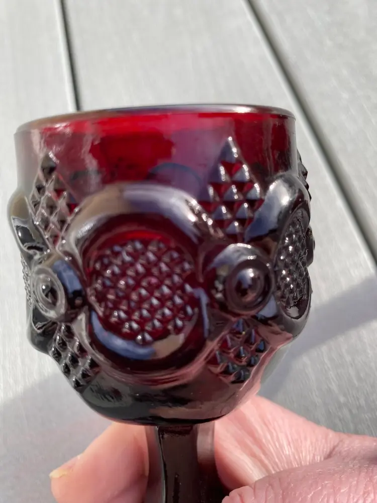 PAIR OF AVON 1876 CAPE COD COLLECTION RUBY RED GLASS GOBLETS