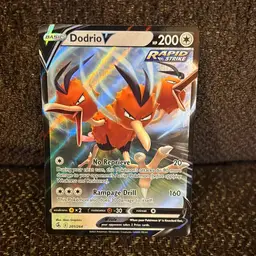 Pokemon Dodrio V Fusion Strike 201/264 Holo Rare LP