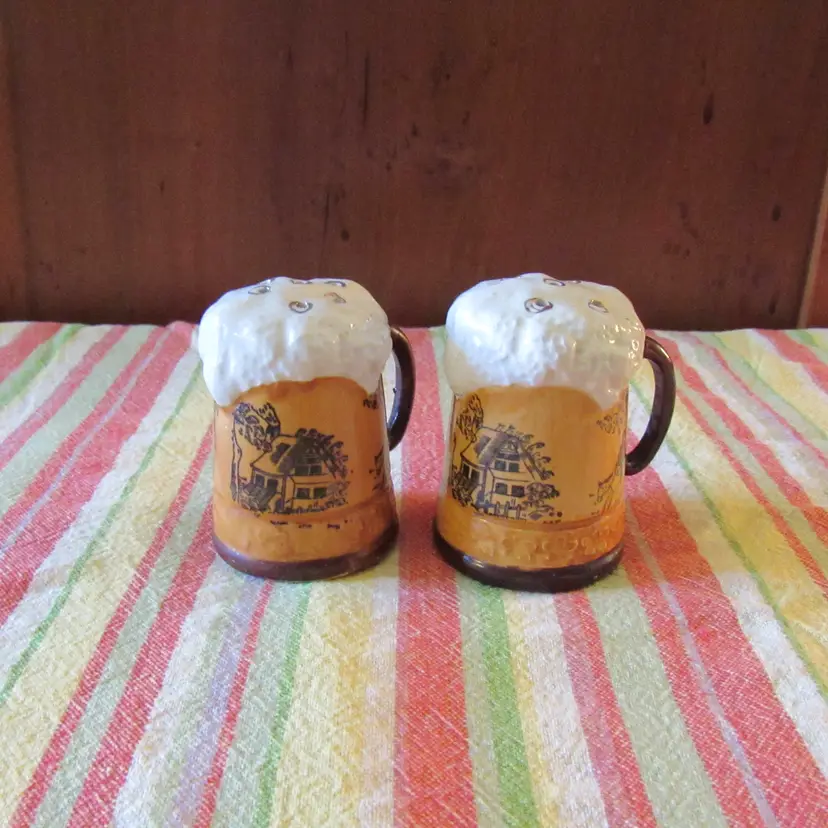 Vtg Ceramic Beer Stein Salt and Pepper Shakers - Japan