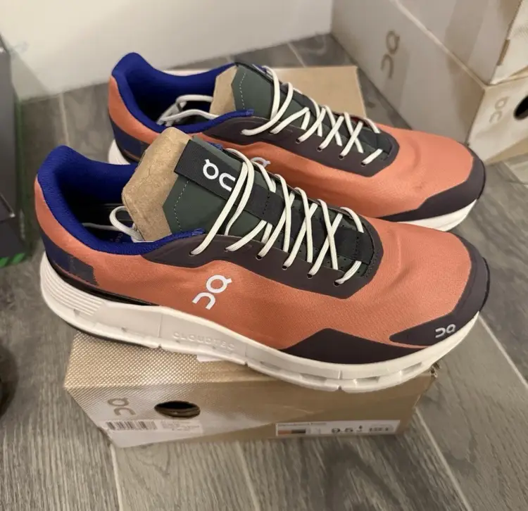 Size: 9.5 On Cloudnova Form Men’s Athletic Sneaker - Terracotta/Forest