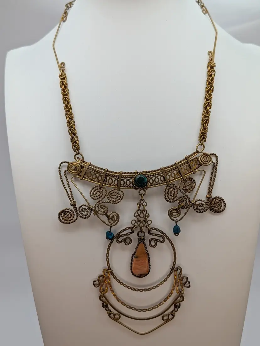 Vtg Handmade Intricate Brass Wire Twisted Filigree Necklace Natural Stone Accent