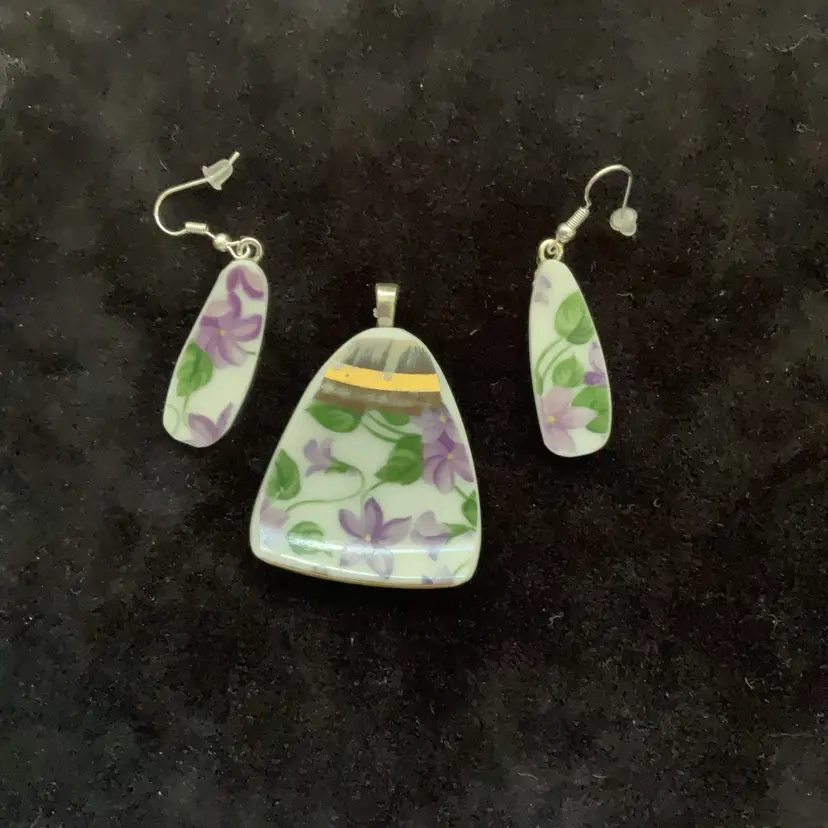 Broken Teacup  Set- purple Violet