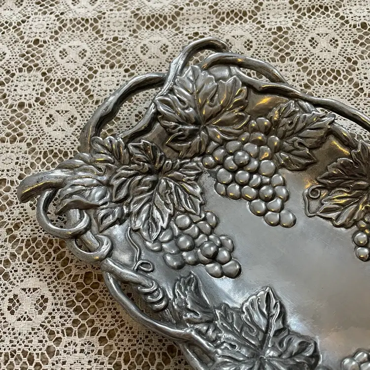 Arthur Court Vintage Bundles of Grapes Aluminum Serving Tray
