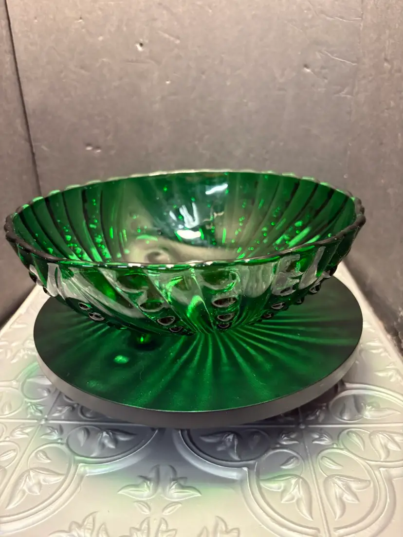 Vintage Anchor Hocking Christmas green candy, service Bowl