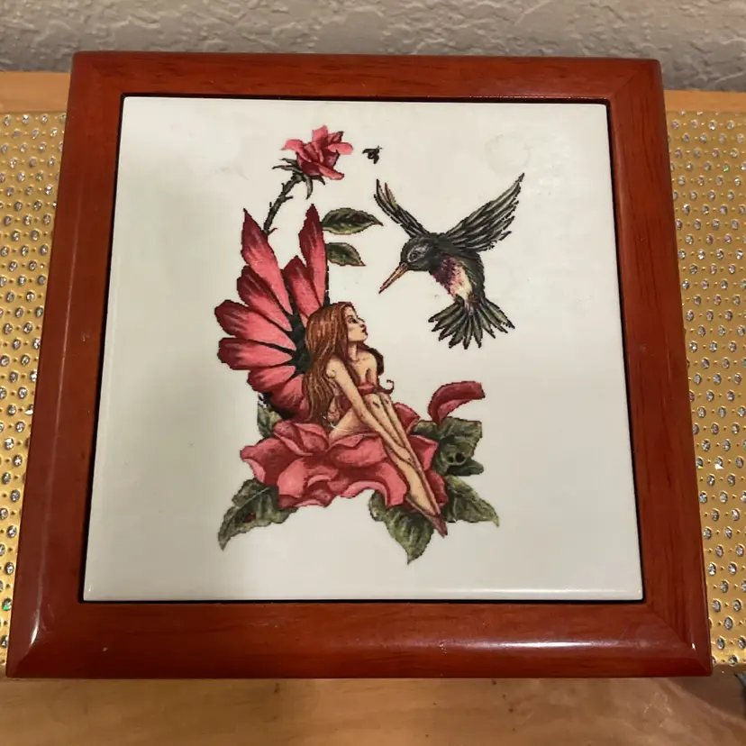“Hummingbird Dream” Tile On Wooden Box