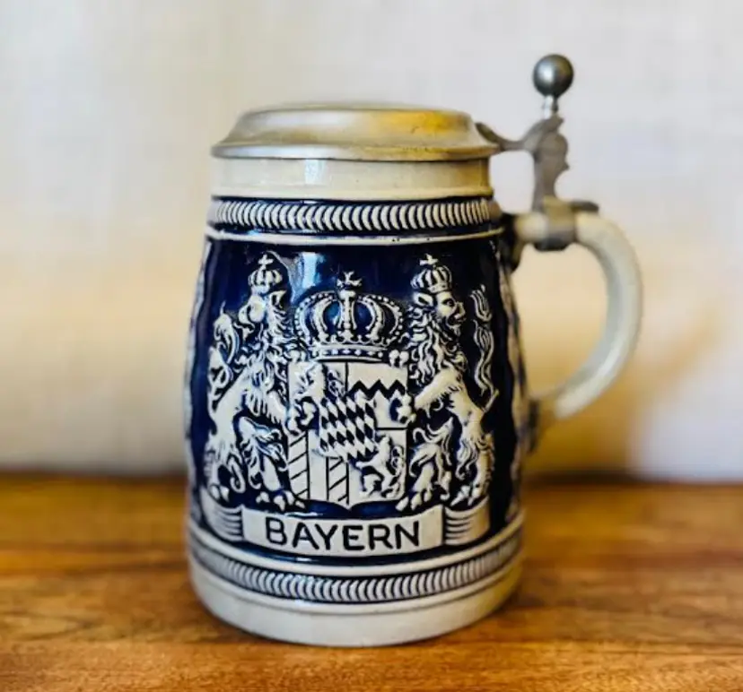 #01 - German Bayern Coat of Arms Cobalt Blue Lidded Beer Stein 6"X6"