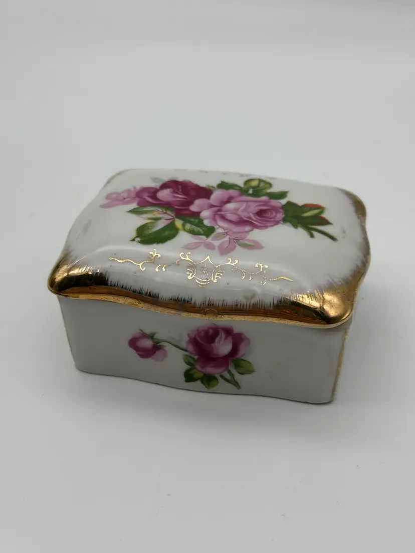 Vintage Japanese Ceramic Box w/ Hand Painted Roses & Gold Decoration