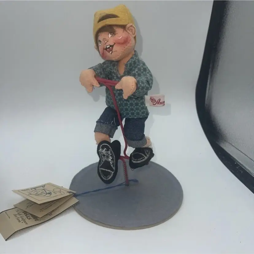 Annalee Doll Winking Eyes Jumping Rick On Pogo Stick. 1998 Edition W/ Tags 7 7 tall with tags