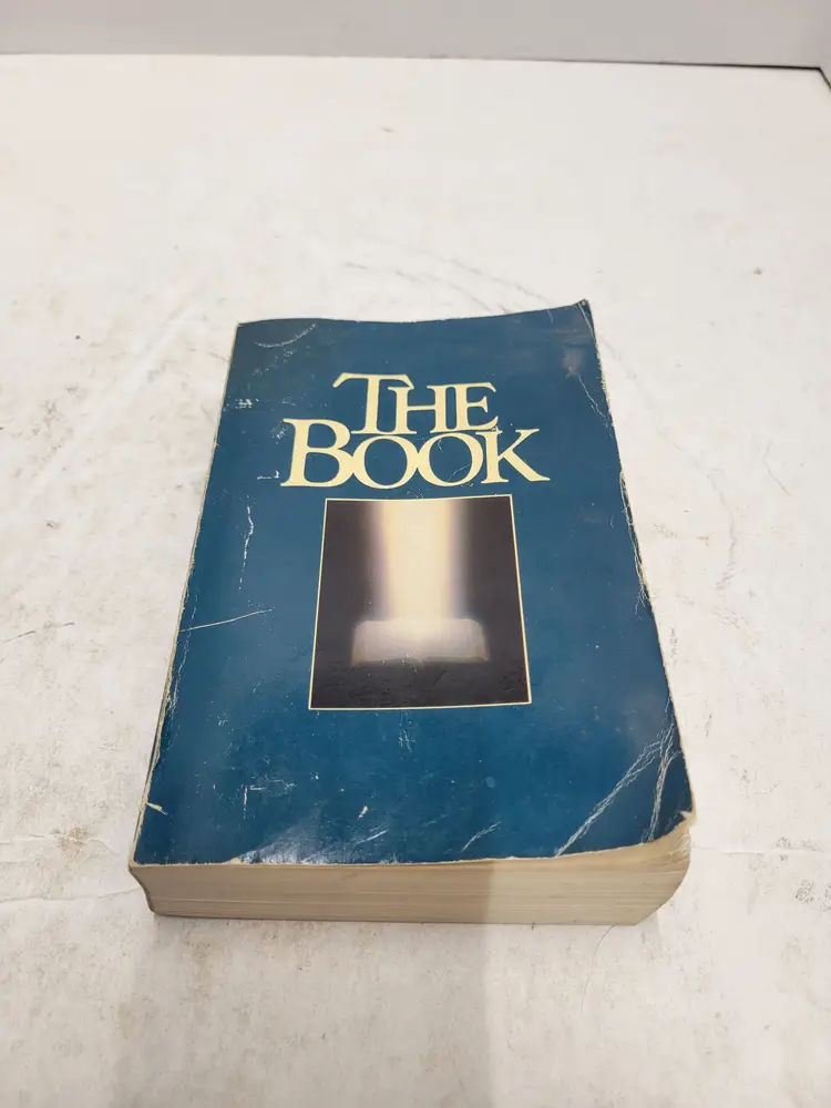Vintage THE BOOK Bible Tyndale House 1984 Paperback 5th Printing