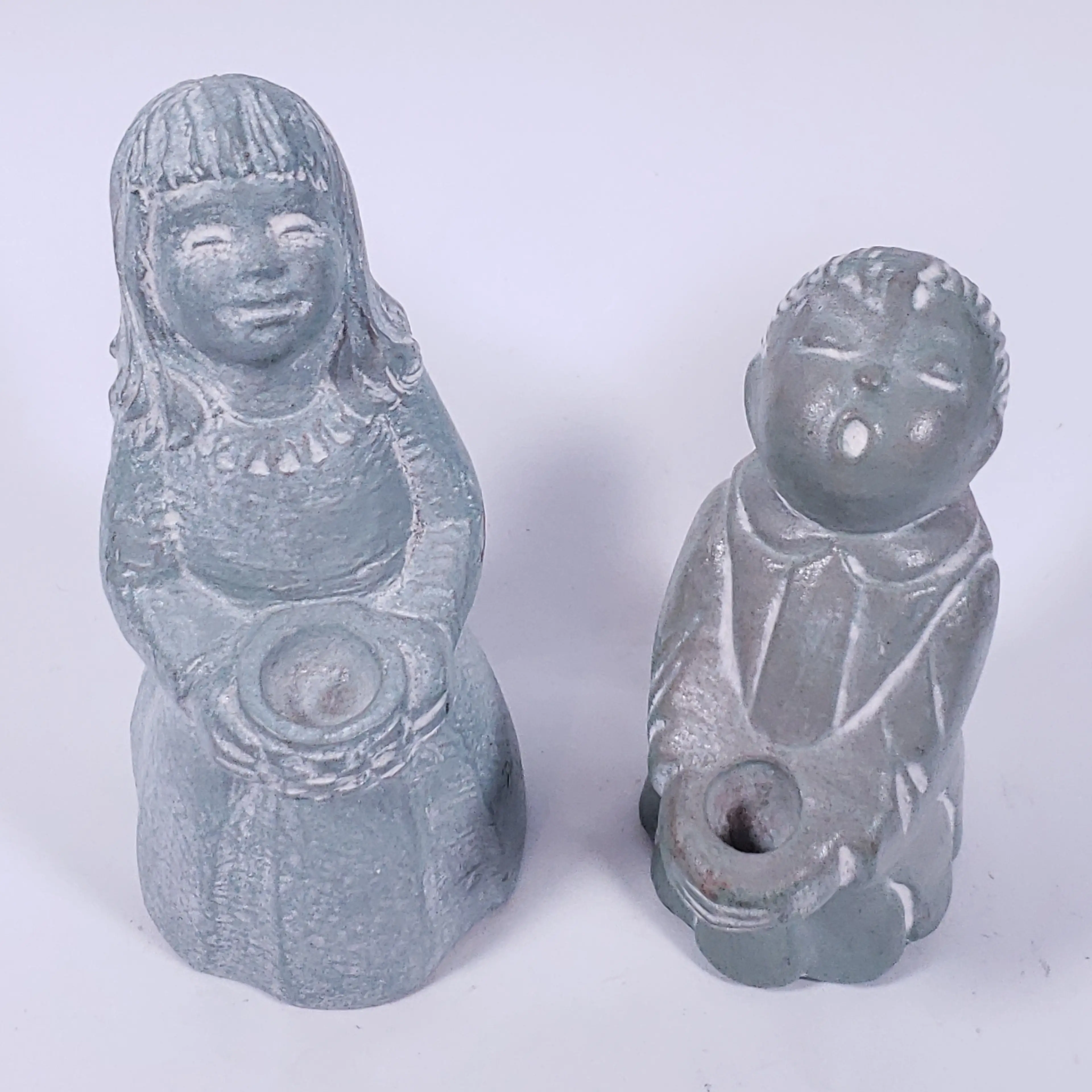 Image 2 of 24
