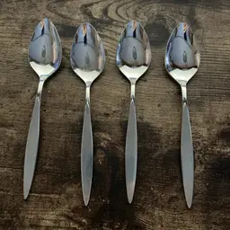 Oneidacraft Deluxe Profile (4) Teaspoons Stainless Flatware Replacements 6"