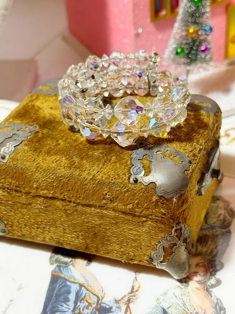 Vintage Ab Memory Wire Wrapped Bracelet