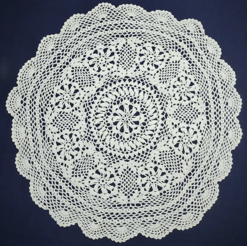 19.5" heavy cotton doilie - white - 26CG08 179