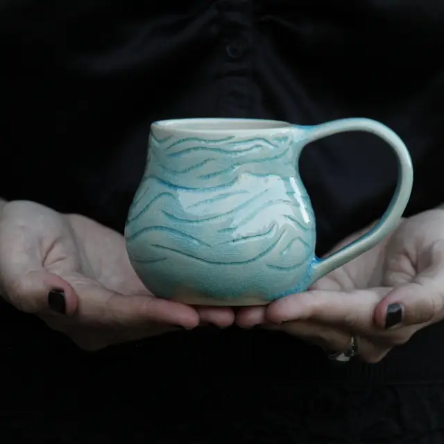 Luna's 12 oz Sky Blue Waves Porcelain Catalina Crackle Mug, 3.75