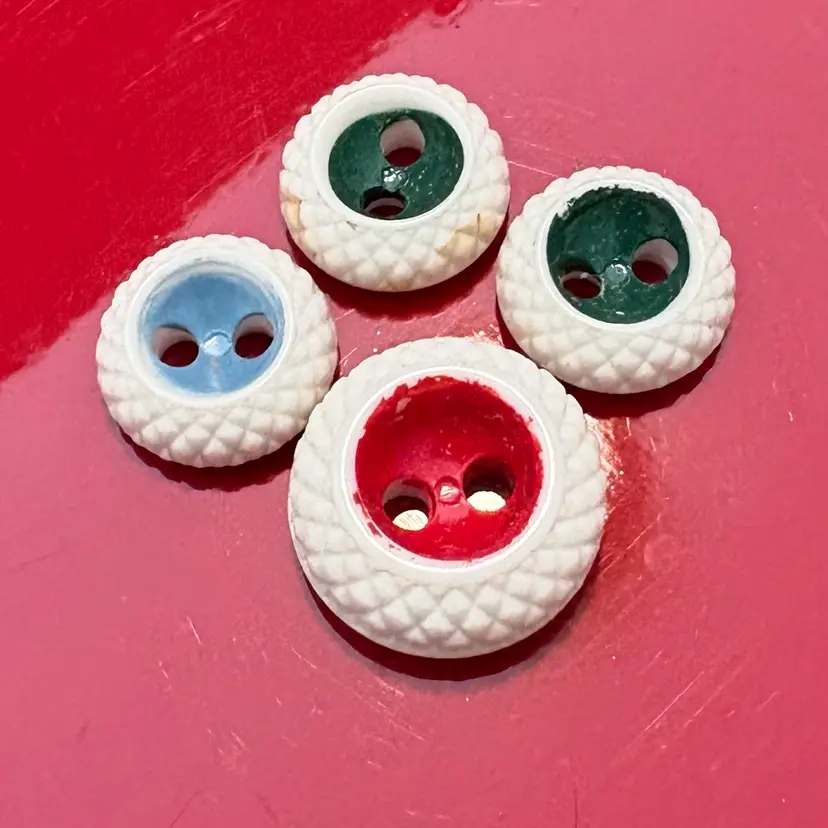 Lot Of 4 Vintage Reverse Inkwell China Buttons