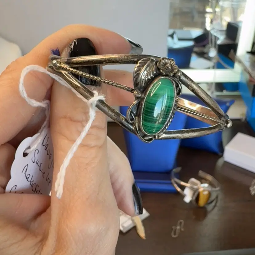 #859 - Pawn Shop Jewelry