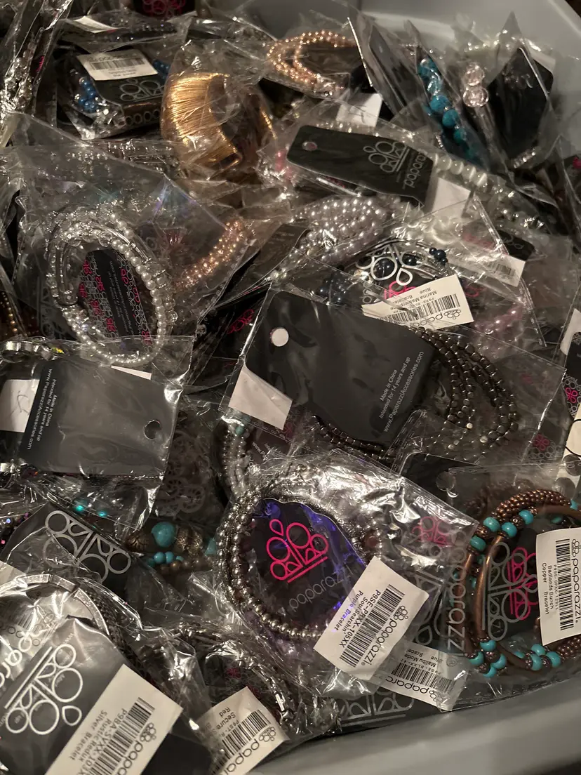 Livestream thumbnail