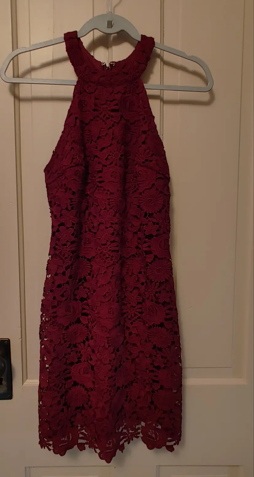 Dress- Brand Lulus. Size small. 100% polyester. No callouts. Wine colored dress. Has underlining.