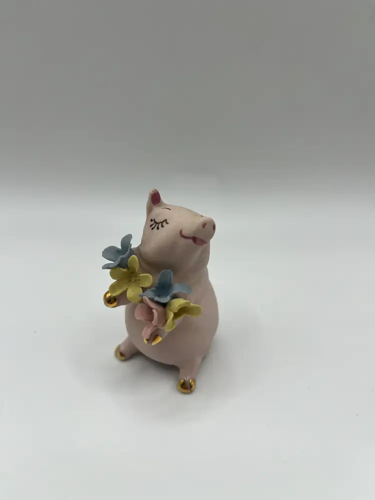 1950’s Walker Renaker Pink Bisque Pig/Hog/Piggy  Flower Girl Mini Figurine Gold Accent