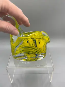 17 Kosta Boda Swedish Glass Horse 5” x 4”