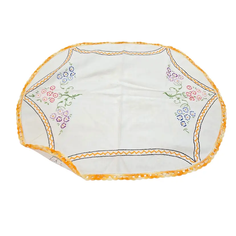 Vtg Embroidered Flower Table Doily