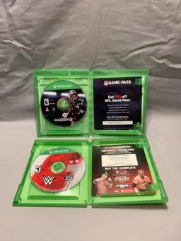 Lot Of 4 Xbox One Games CALL OF DUTY , GHOSTRECON , BATTLEFIELD 1, BATTLEFRONT 2