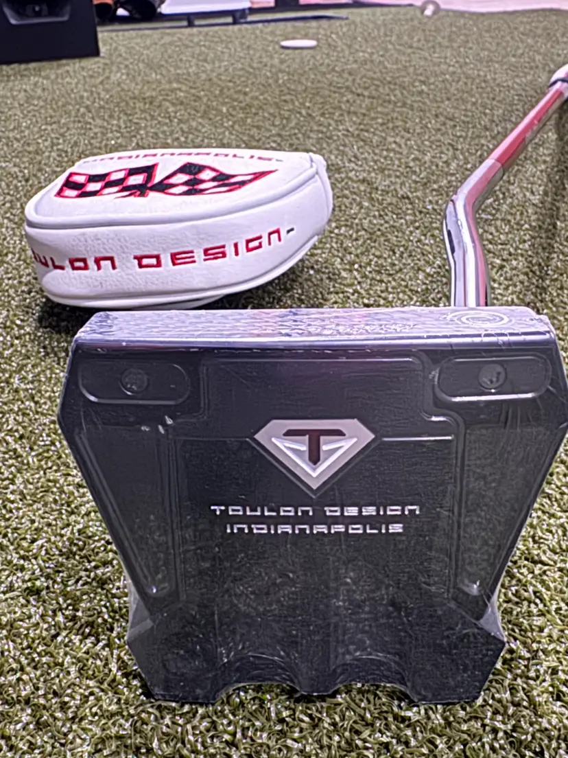 Brand New Odyssey Toulon Design Indianapolis Putter – 34”