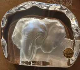 Cristal D'Arques Lead Crystal Elephant Paperweight Reverse Etched France