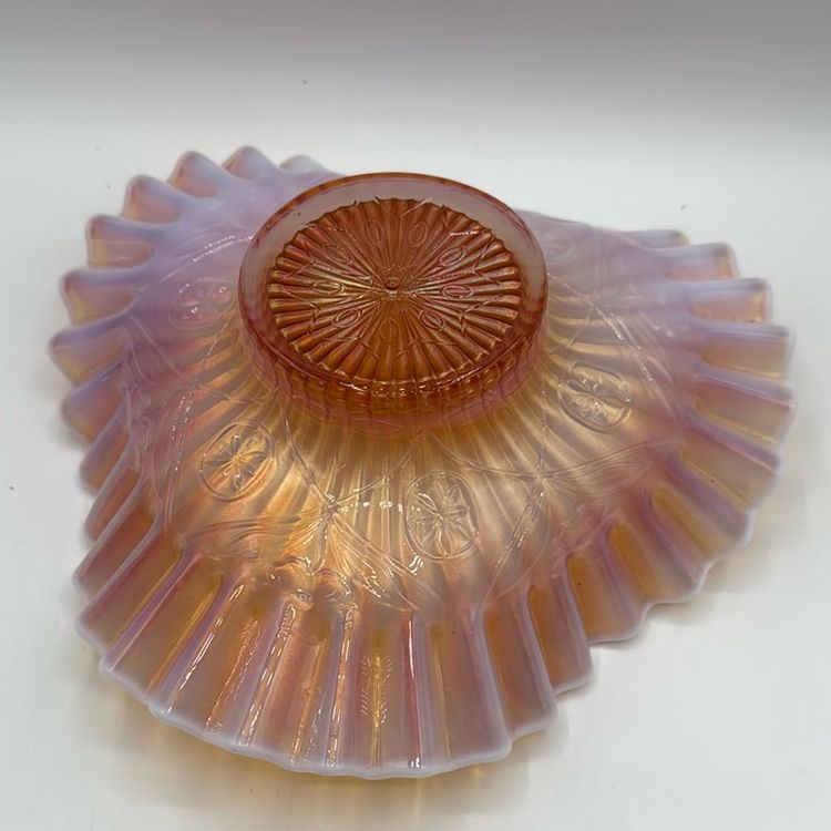 Dugan Caroline Pattern Peach Marigold Opalescent Carnival Bowl