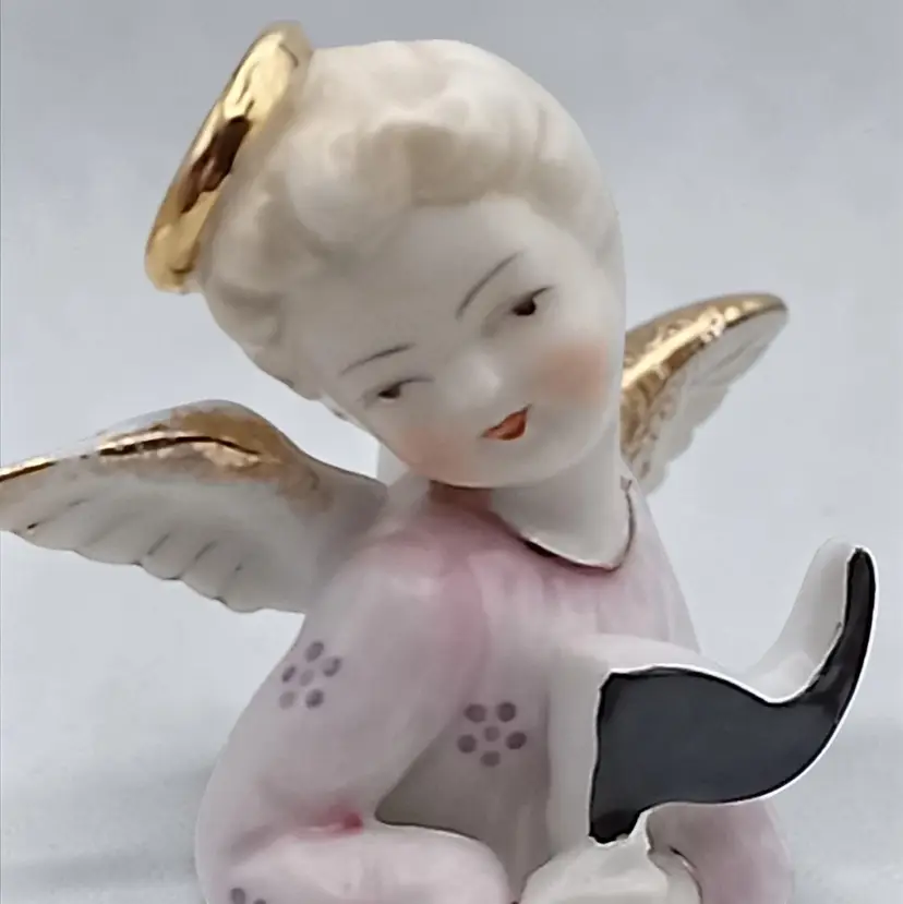 Vtg Ardalt Lenwile Pink Angel Music Musical Note on a Cloud Porcelain Figurine