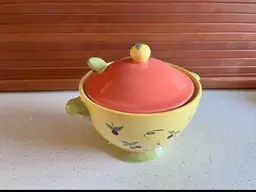 Pfaltzgraff Pistoulet small Soup Tureen