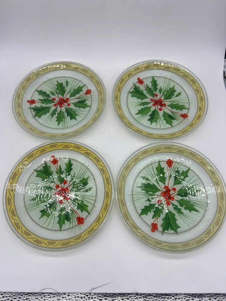 Set Of 4 Gorham Festive Holly Glass Dessert Or Appetizer Plates