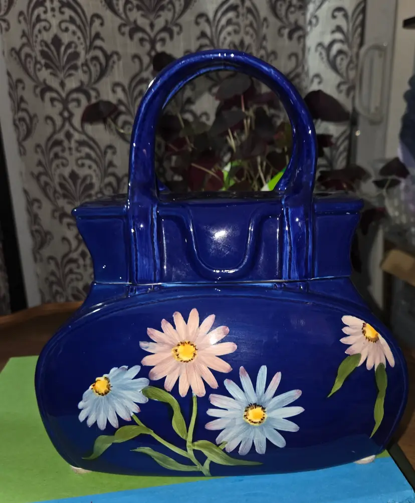 Porcelain purse cookie jar