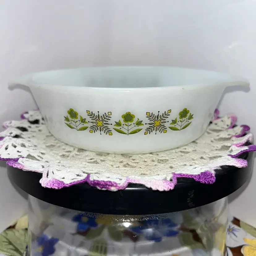 Vintage Anchor Hocking Fire King 1 Qt Round Casserole Dish #436 In “Meadow Green”