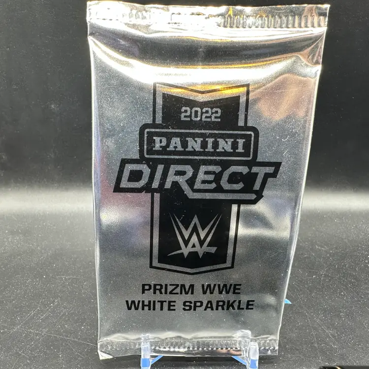 2022 Panini Prizm WWE White Sparkle Pack - Wrestling Debut Edition